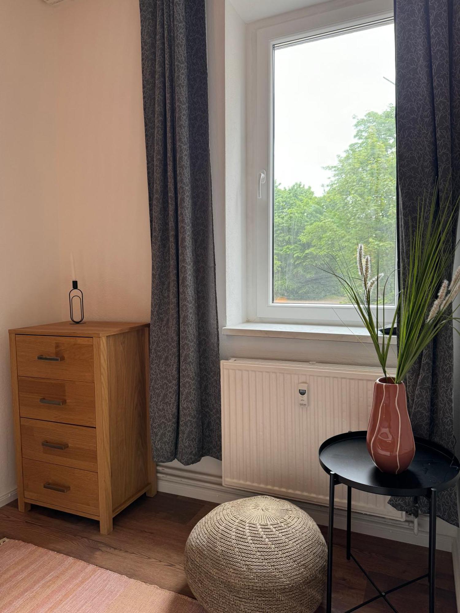 Appartement "Ilse" An Der Goitzsche Inklusive Parkplatz Bitterfeld-Wolfen Exterior foto