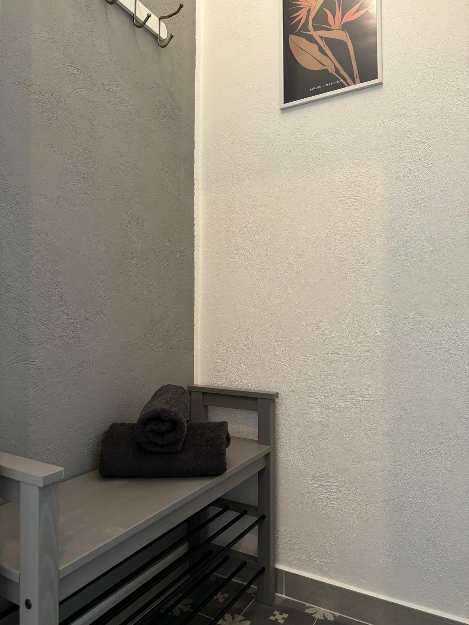 Appartement "Ilse" An Der Goitzsche Inklusive Parkplatz Bitterfeld-Wolfen Exterior foto